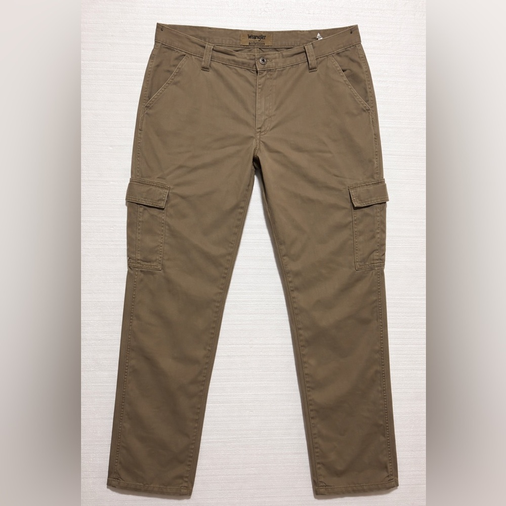 Wrangler Men's Tan Cargo Pants